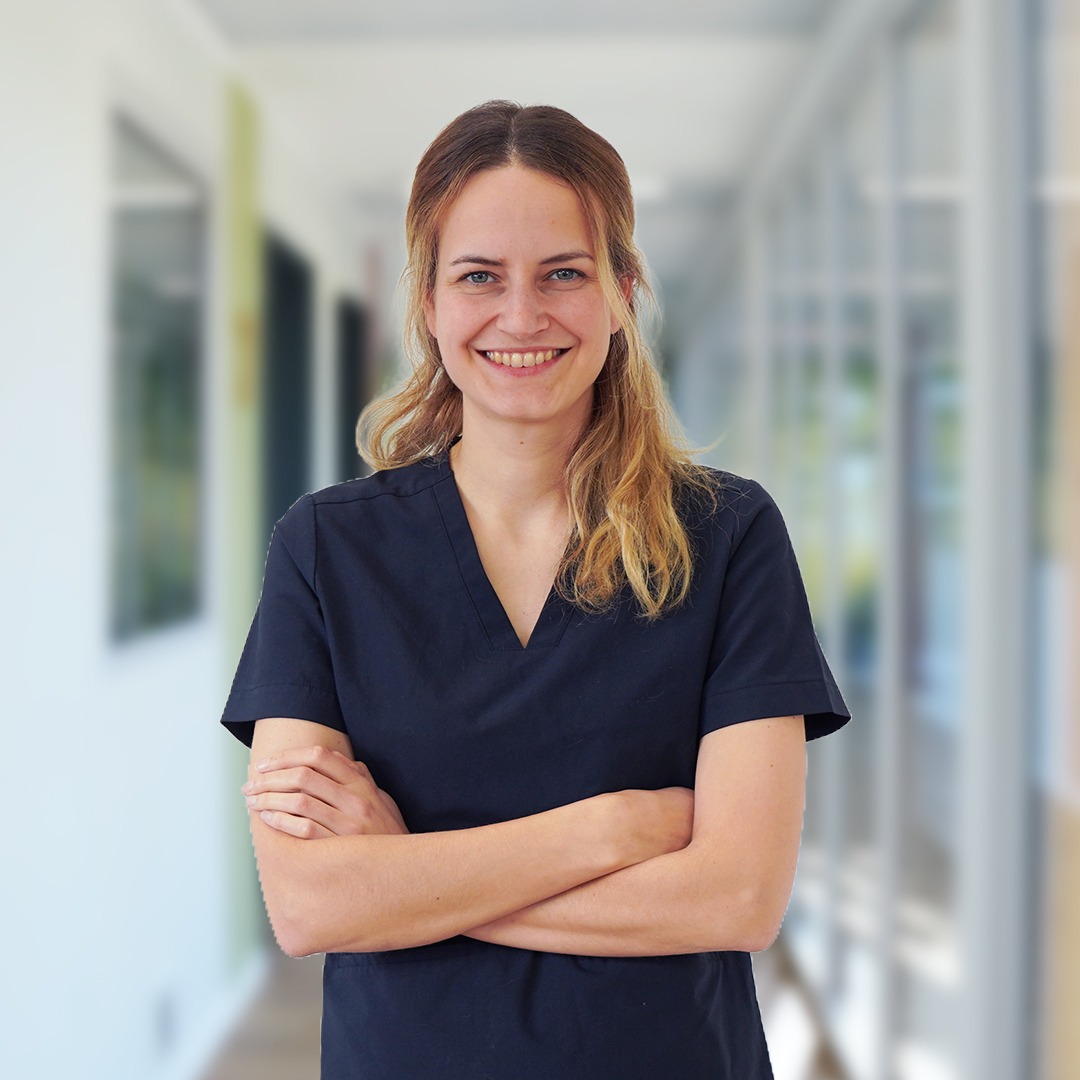 Dr. Anne Marx
