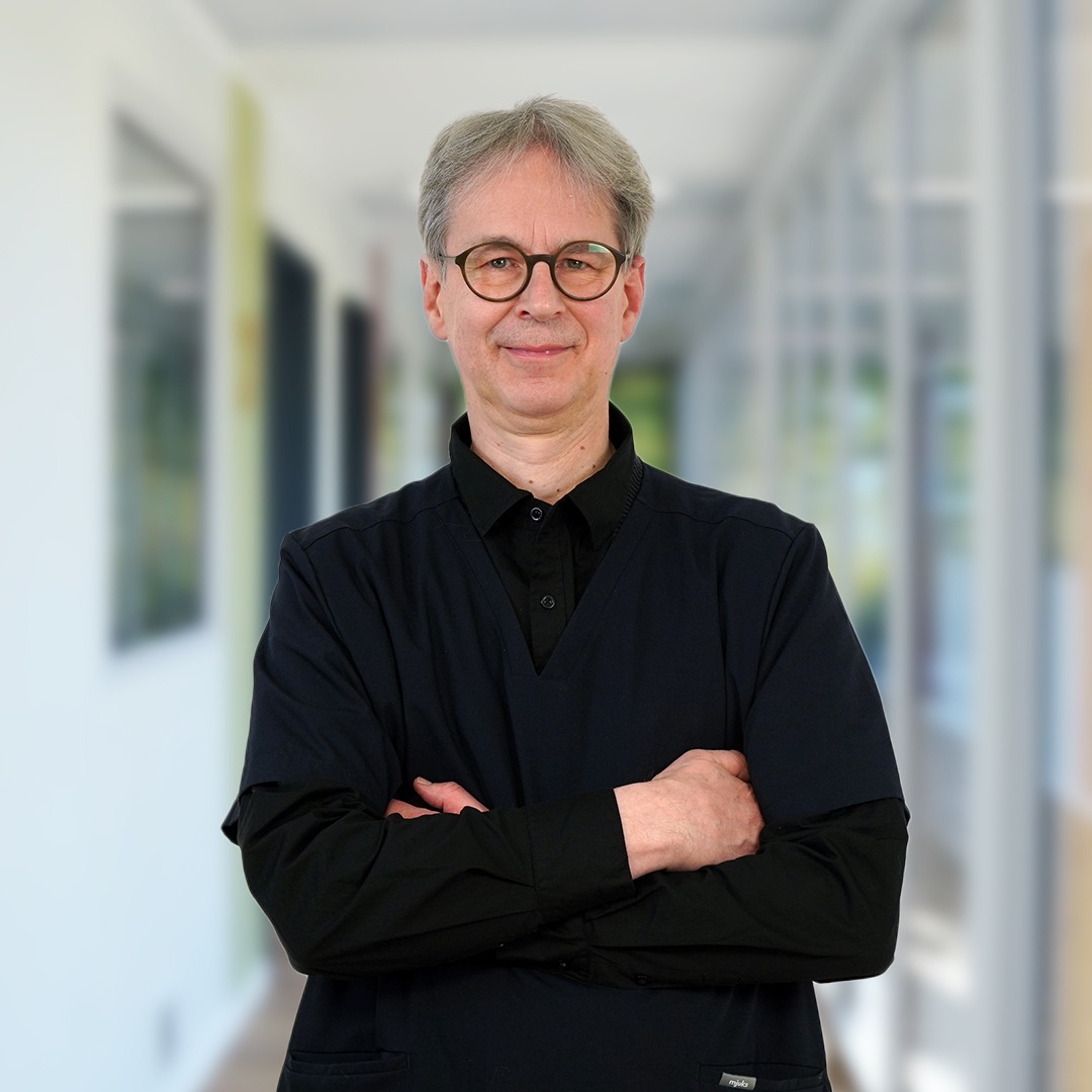 Dr. Axel Bogitzky