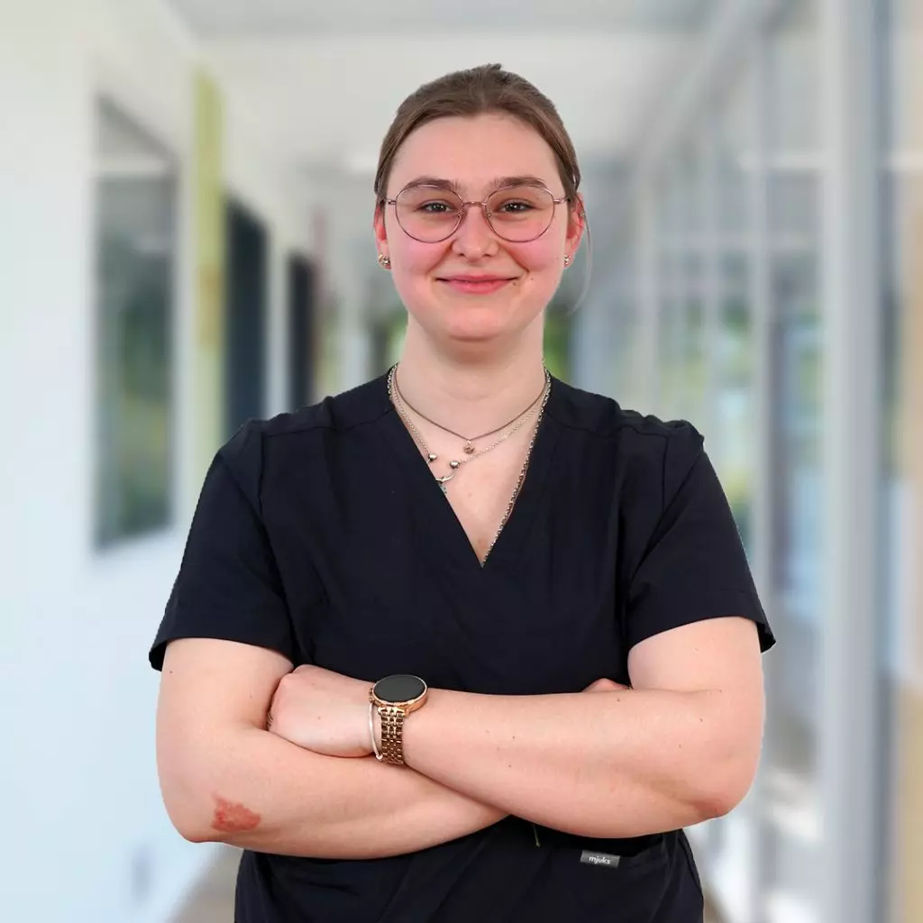 Lisa Neubauer, Empfang am Tierärztezentrum Neuland Bergheim