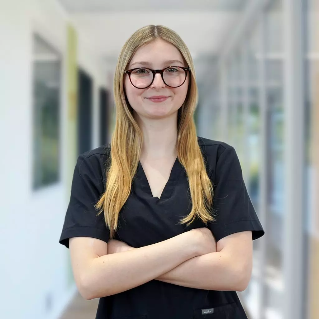 Nadine Jäschke, Auszubildende am Tierärztezentrum Neuland Bergheim