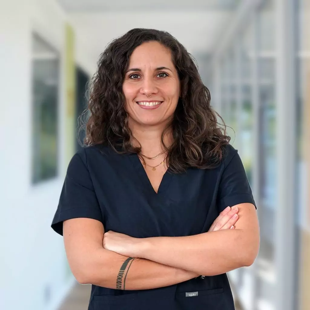 Sabrina Weinberg, Tierärztin am Tierärztezentrum Neuland Bergheim
