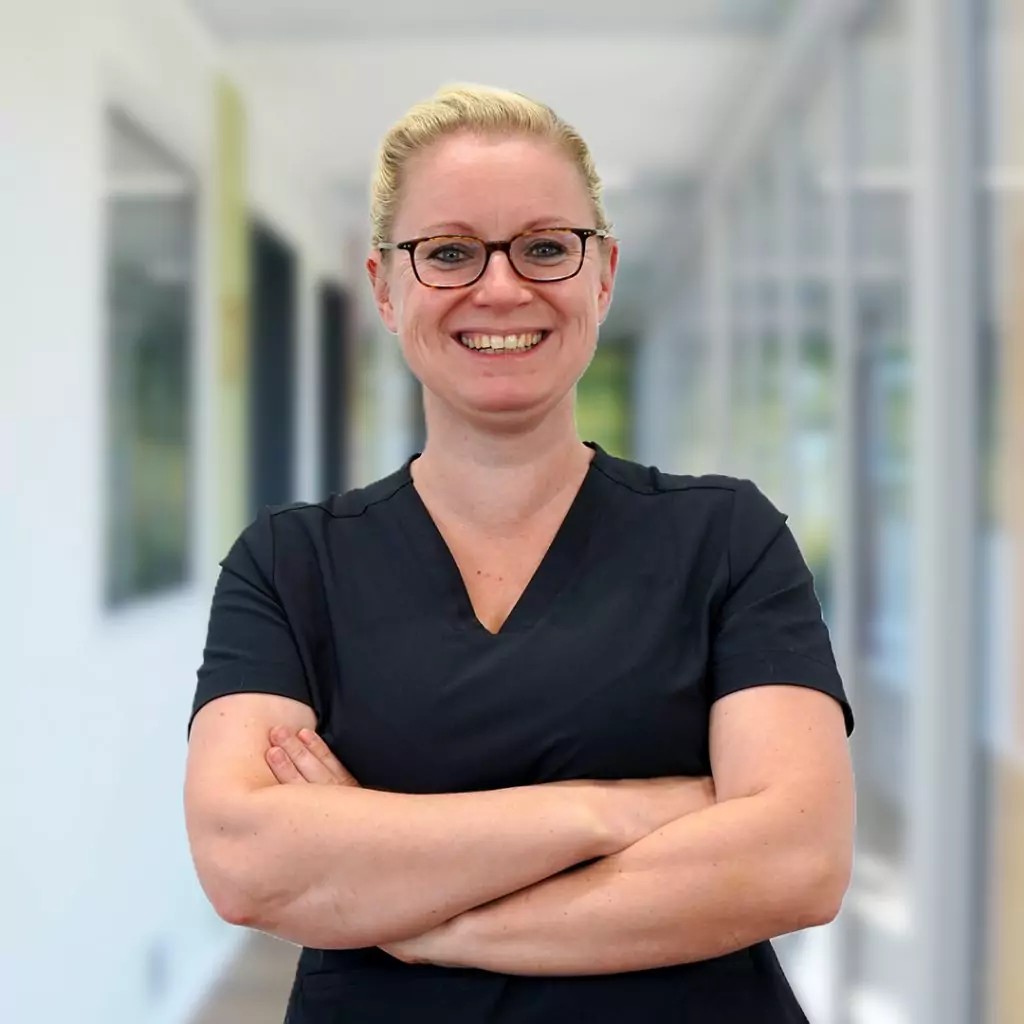 Stefanie Siol, Tierärztin am Tierärztezentrum Neuland Bergheim