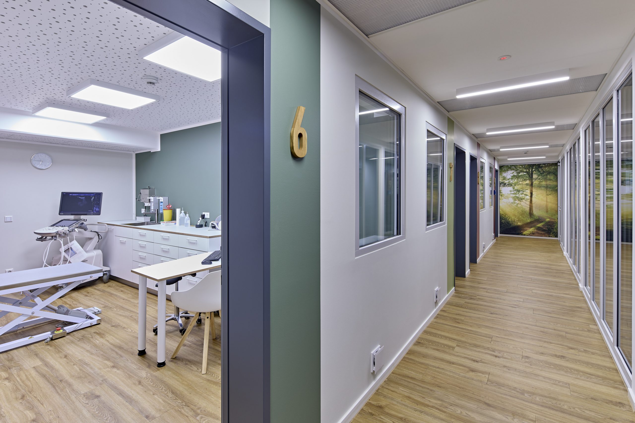 Tierärztezentrum Neuland in Bergheim Moderne Tiermedizin mit Herz Farbkonzept Tierärztezentrum Neuland Bergheim – Brillux Referenzobjekt